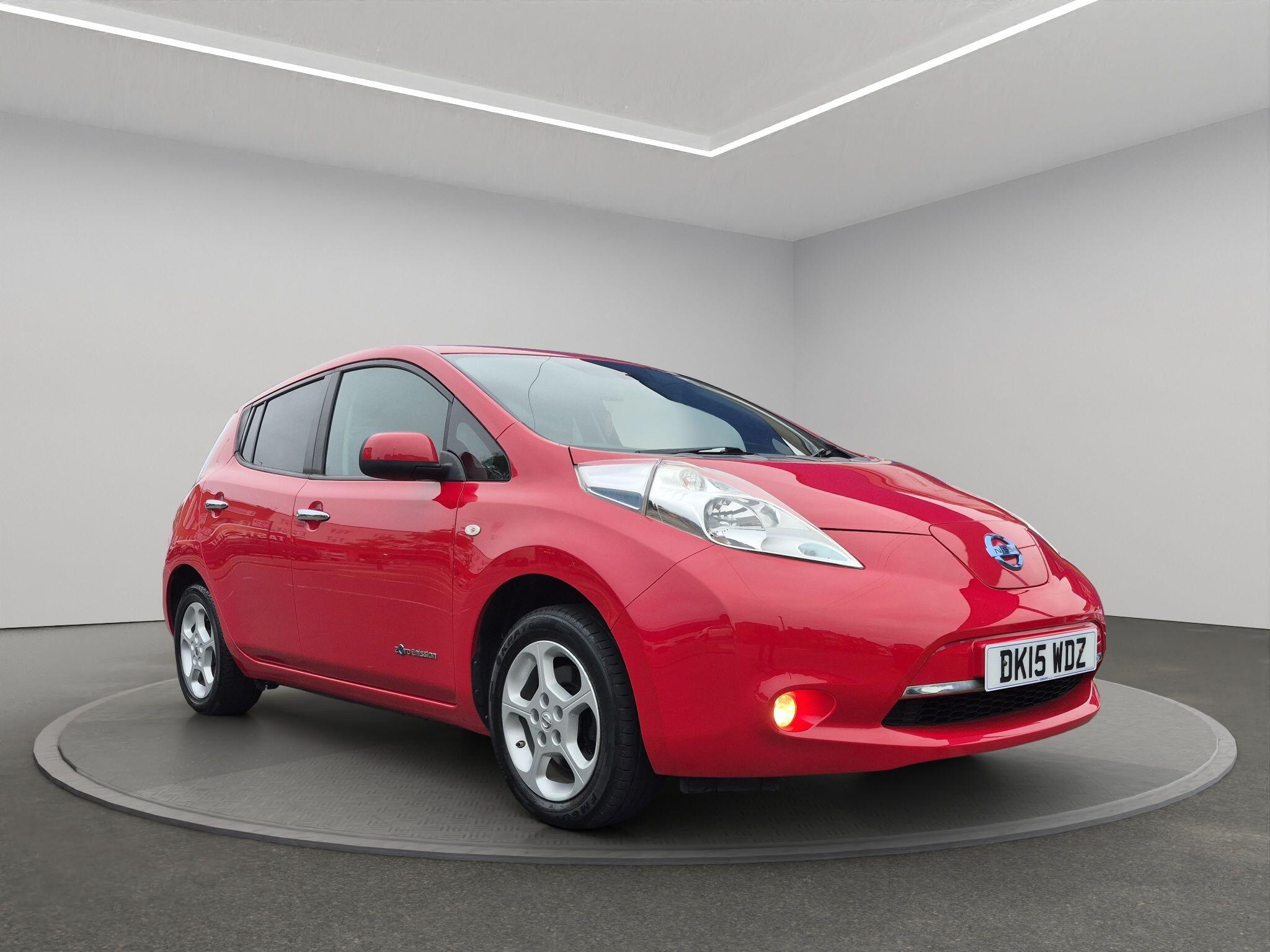 2015 NISSAN LEAF